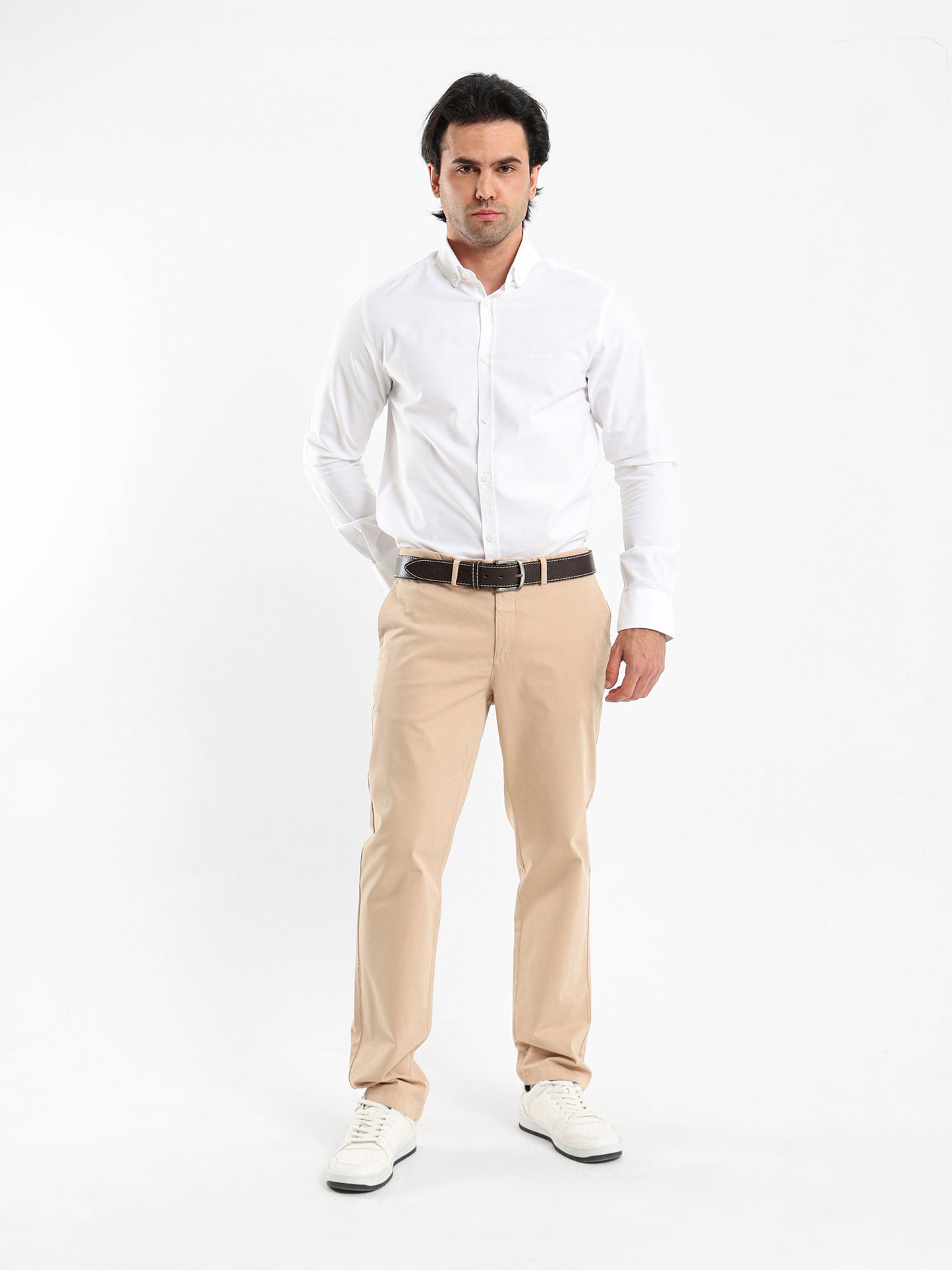 Semi Dress Shirt with Embroidered Logo