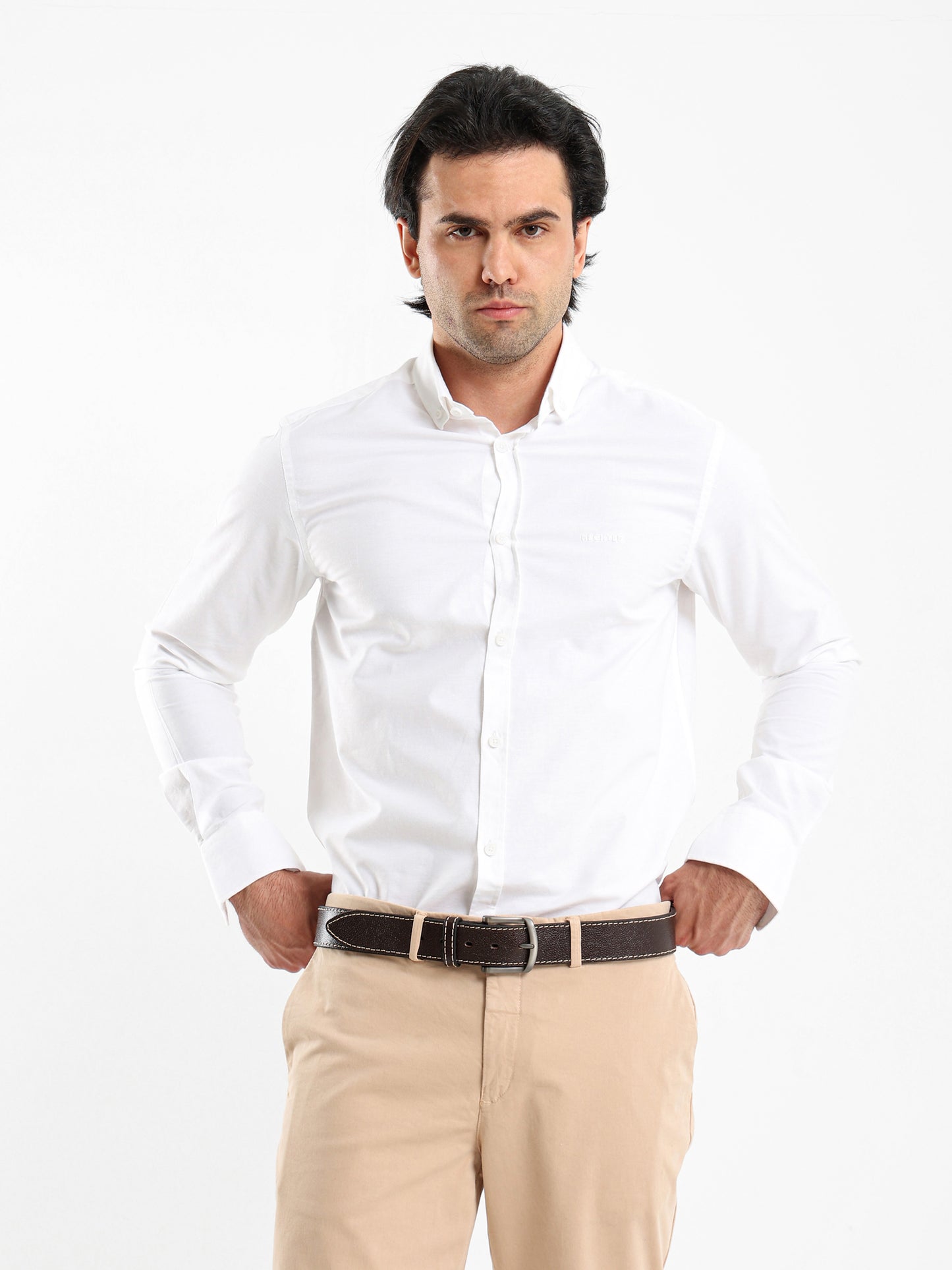 Semi Dress Shirt with Embroidered Logo