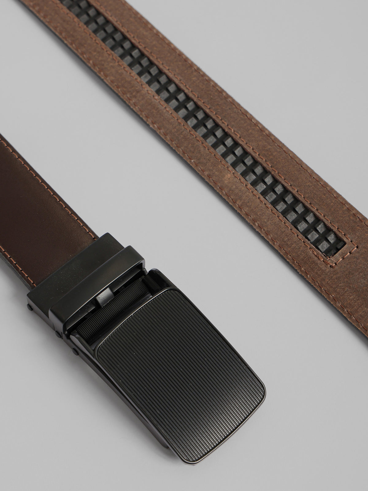 Semi Dressed Solid Leather Belt