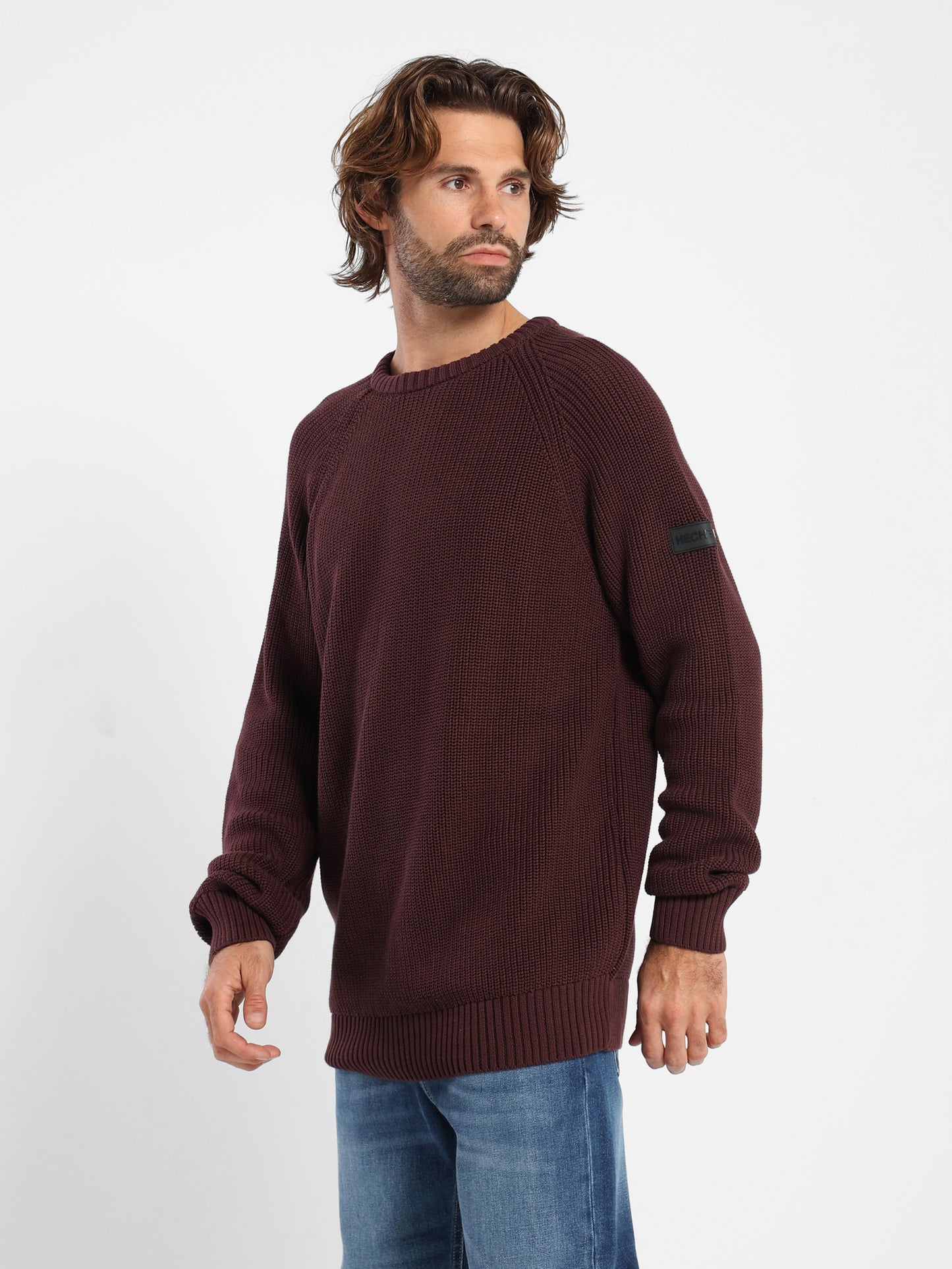 Round Neck Knit Sweater