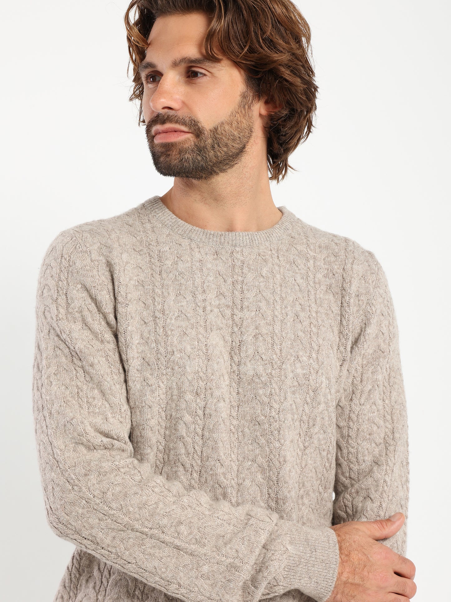 Round-Neck Cable Knit Pullover
