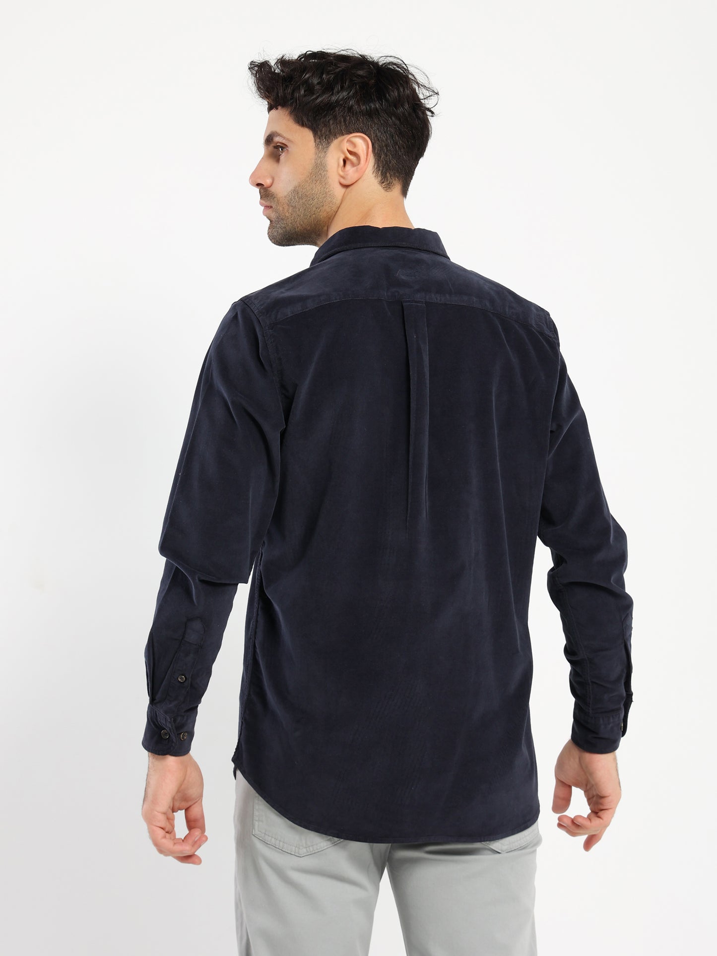 Modern Fit Button-Down Shirt