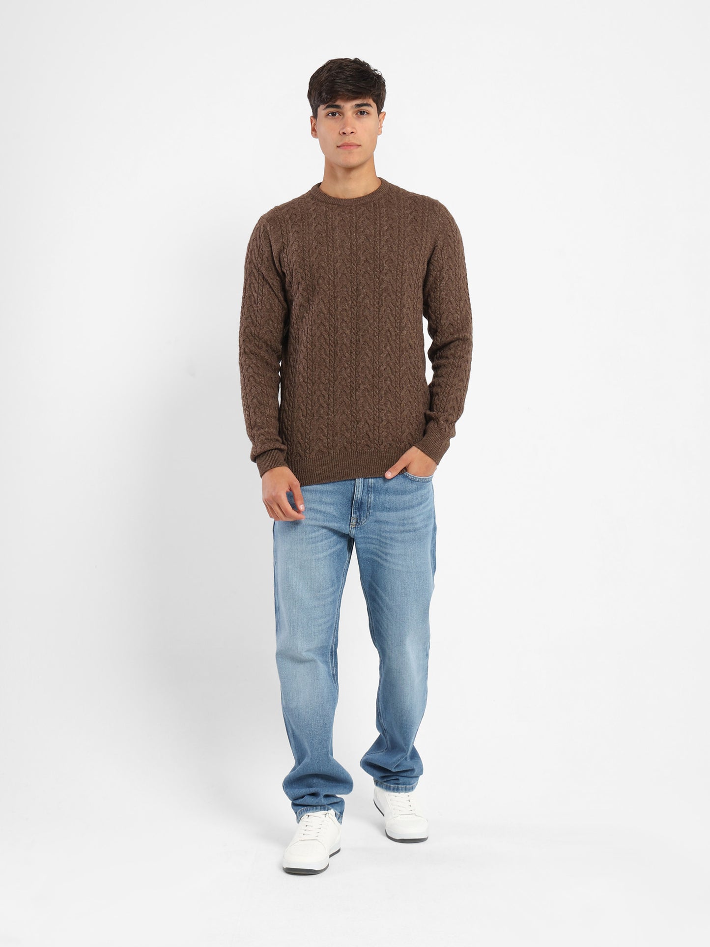 Round-Neck Cable Knit Pullover