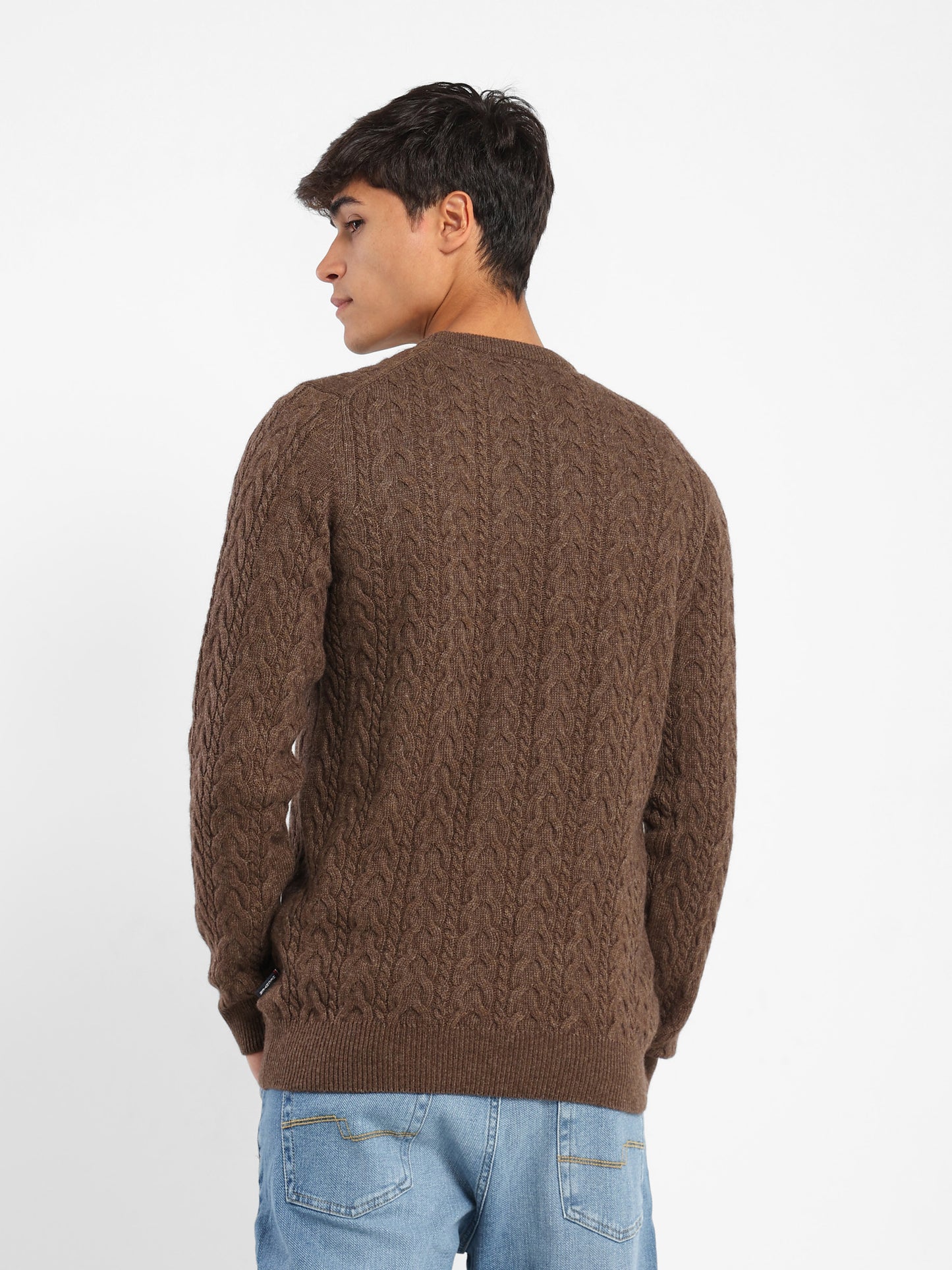 Round-Neck Cable Knit Pullover