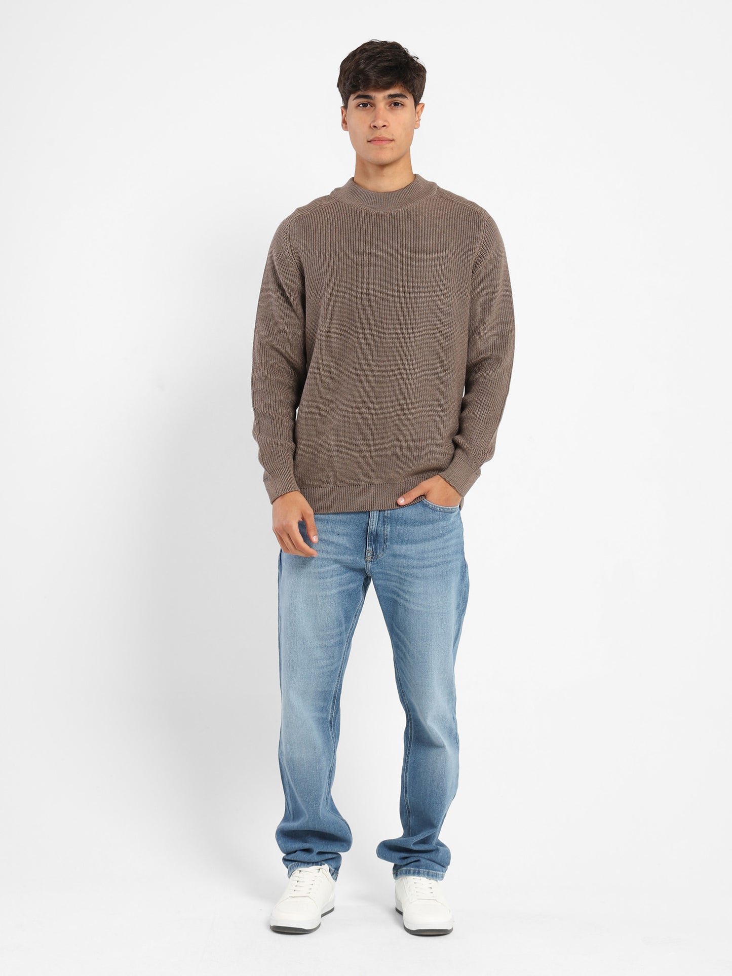 Structured Mock Neck Pullover