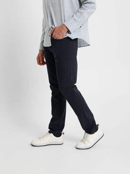 Modern Fit 5-Pocket Casual Pants