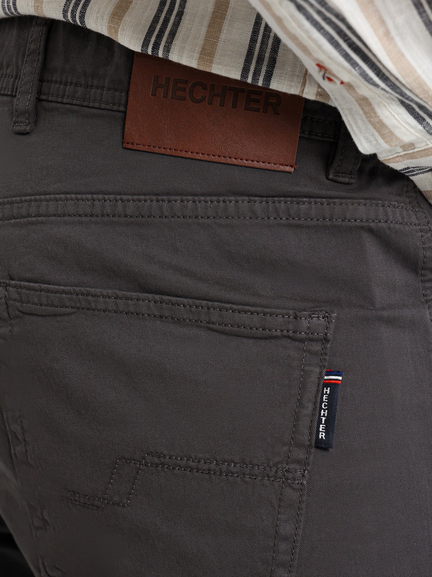 Modern Fit 5-Pocket Casual Pants