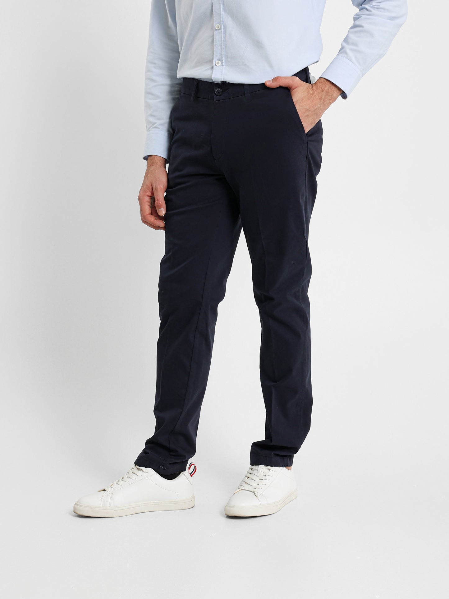 Modern Fit Chino Pants