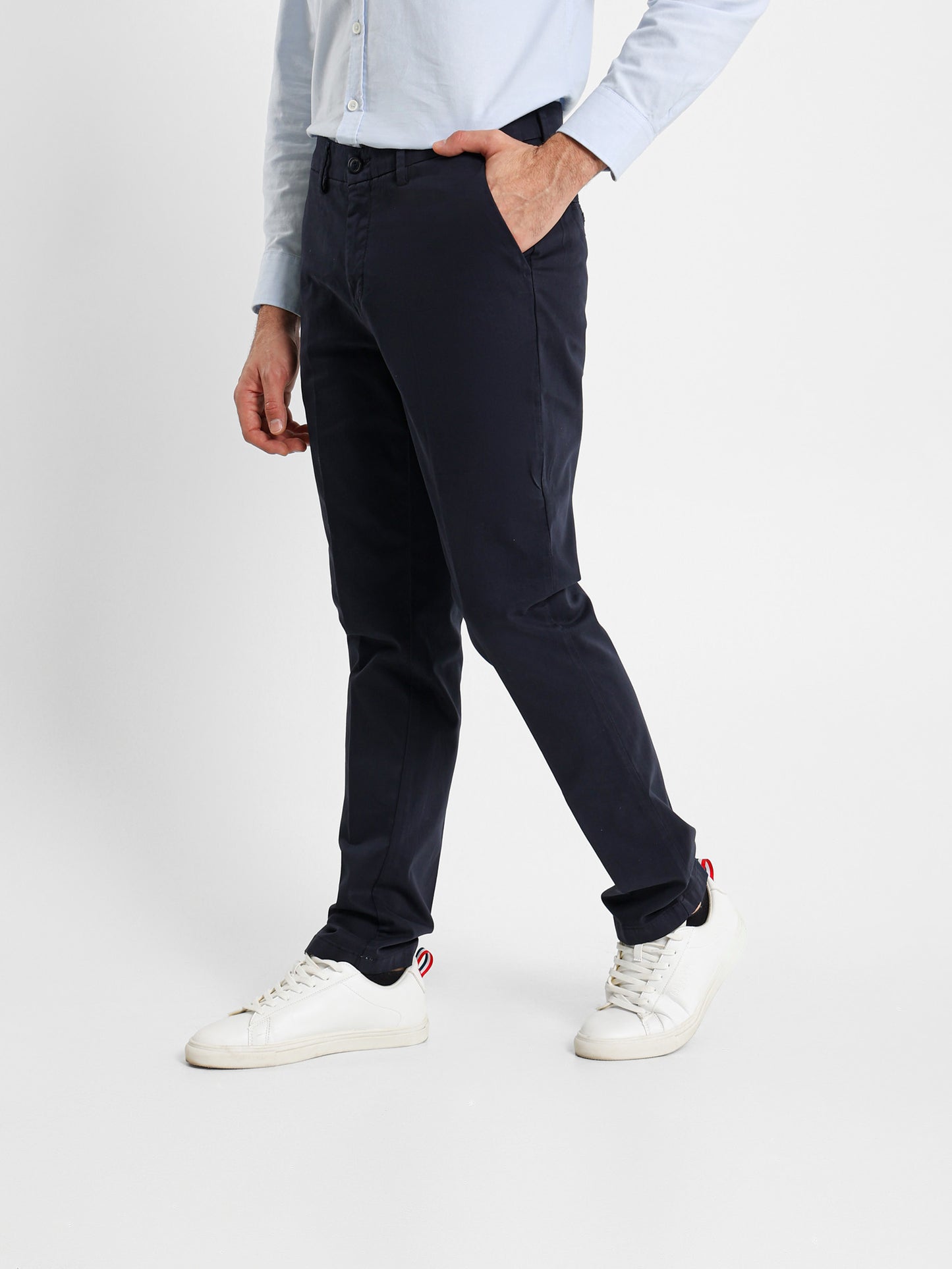 Modern Fit Chino Pants