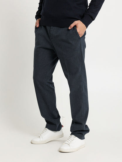 Semi Dressed Solid Chino Pants