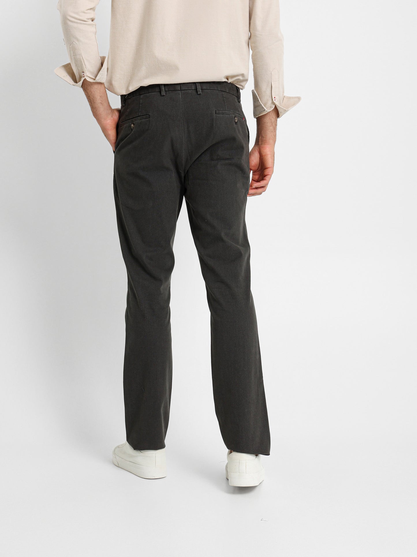 Semi Dressed Chino Pants