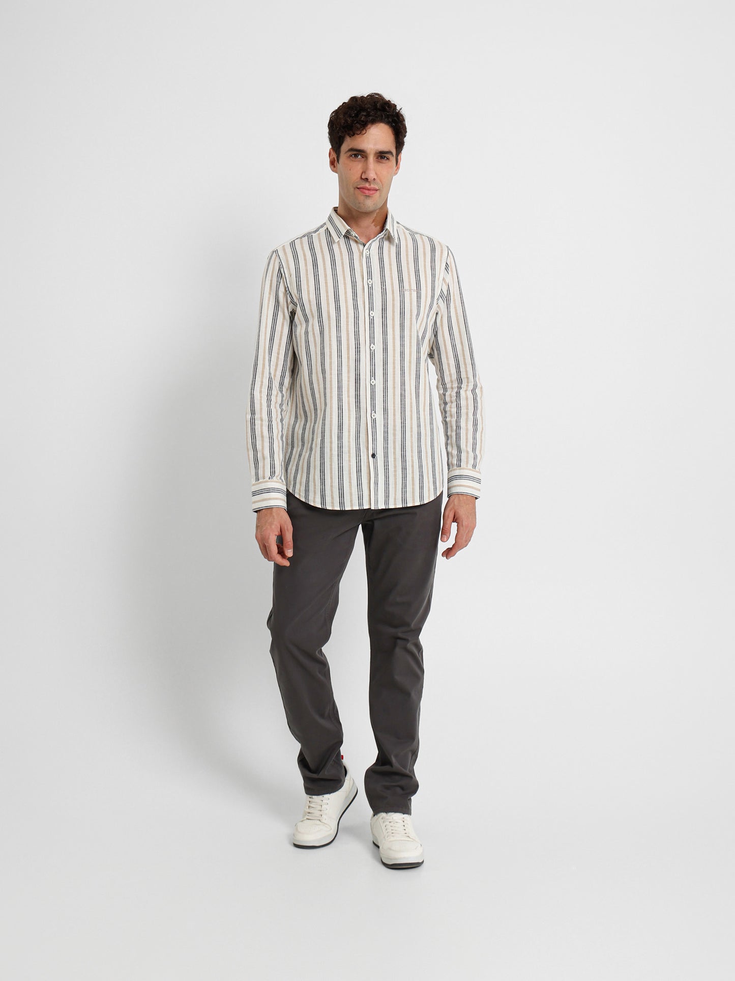 Modern Fit 5-Pocket Casual Pants