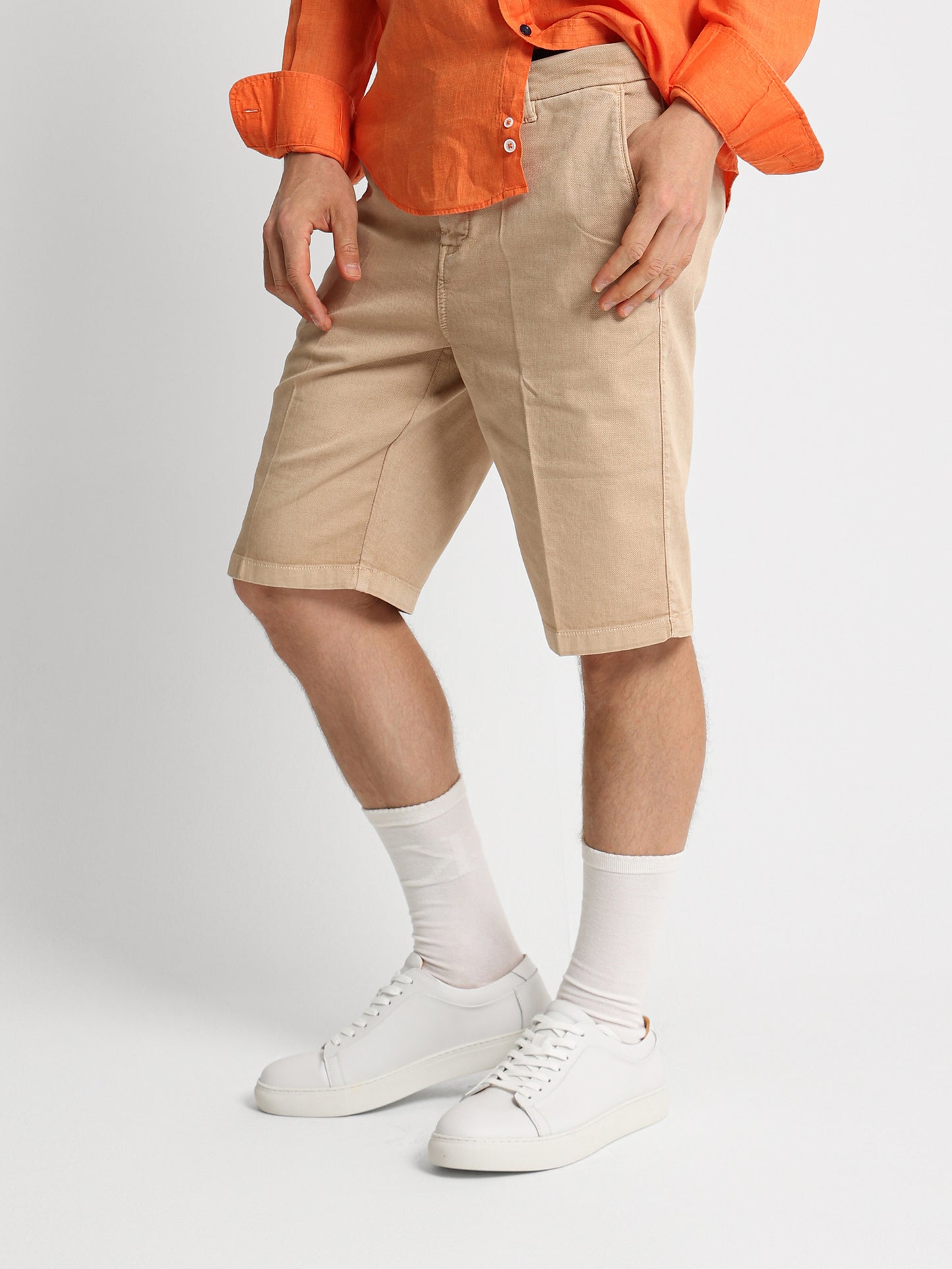 Flat Pockets Shorts