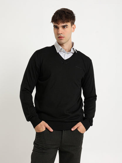 Basic V-Neck Pullover
