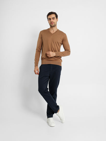 Basic V-Neck Pullover