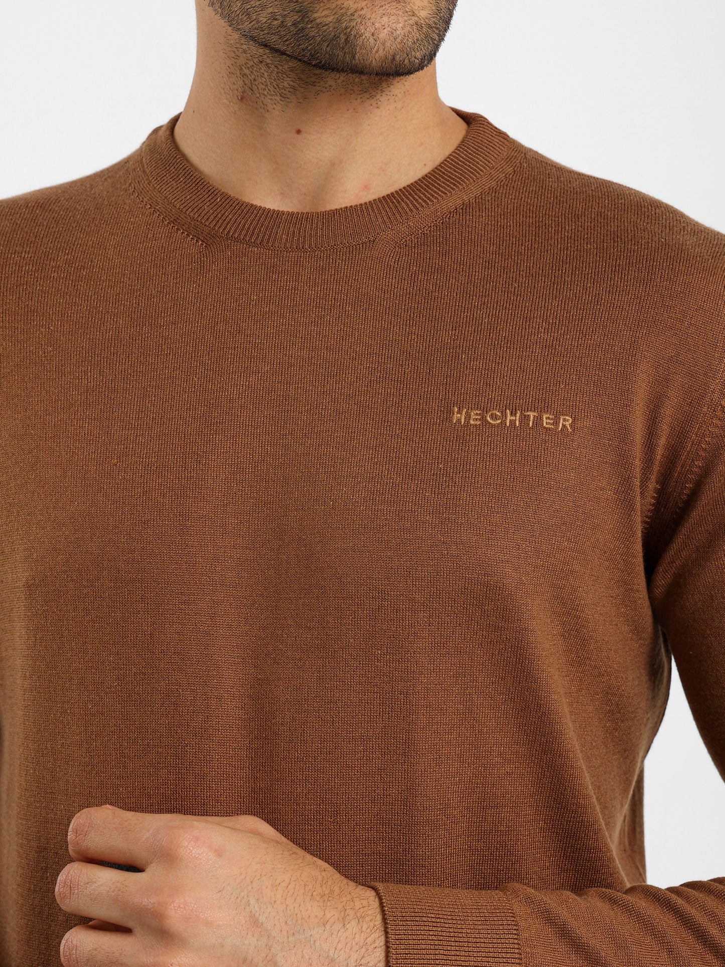 Basic Round Neck Pullover