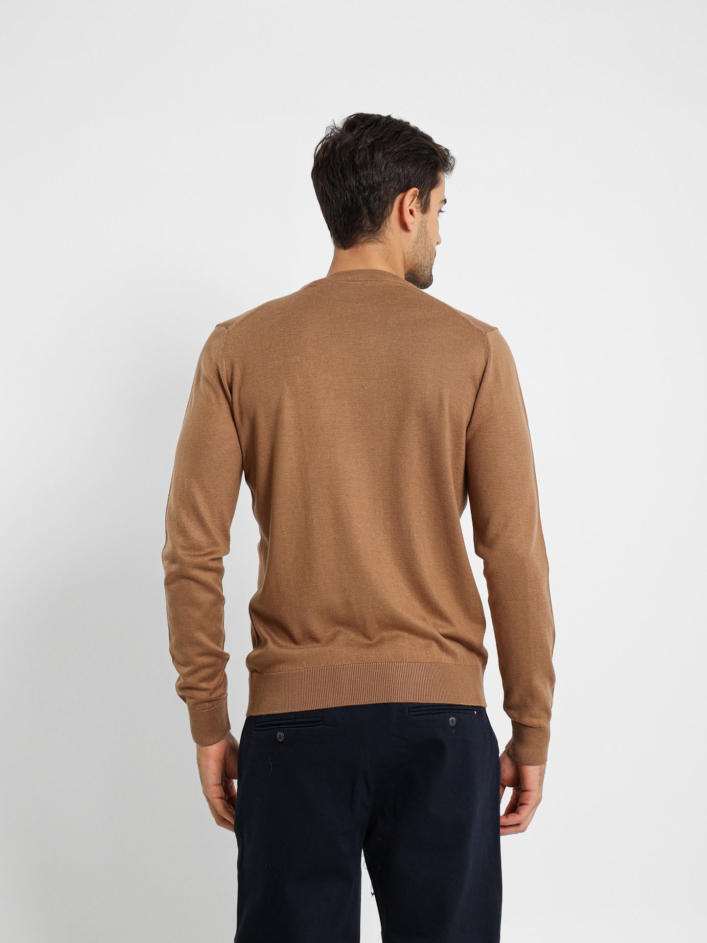 Basic Round Neck Pullover