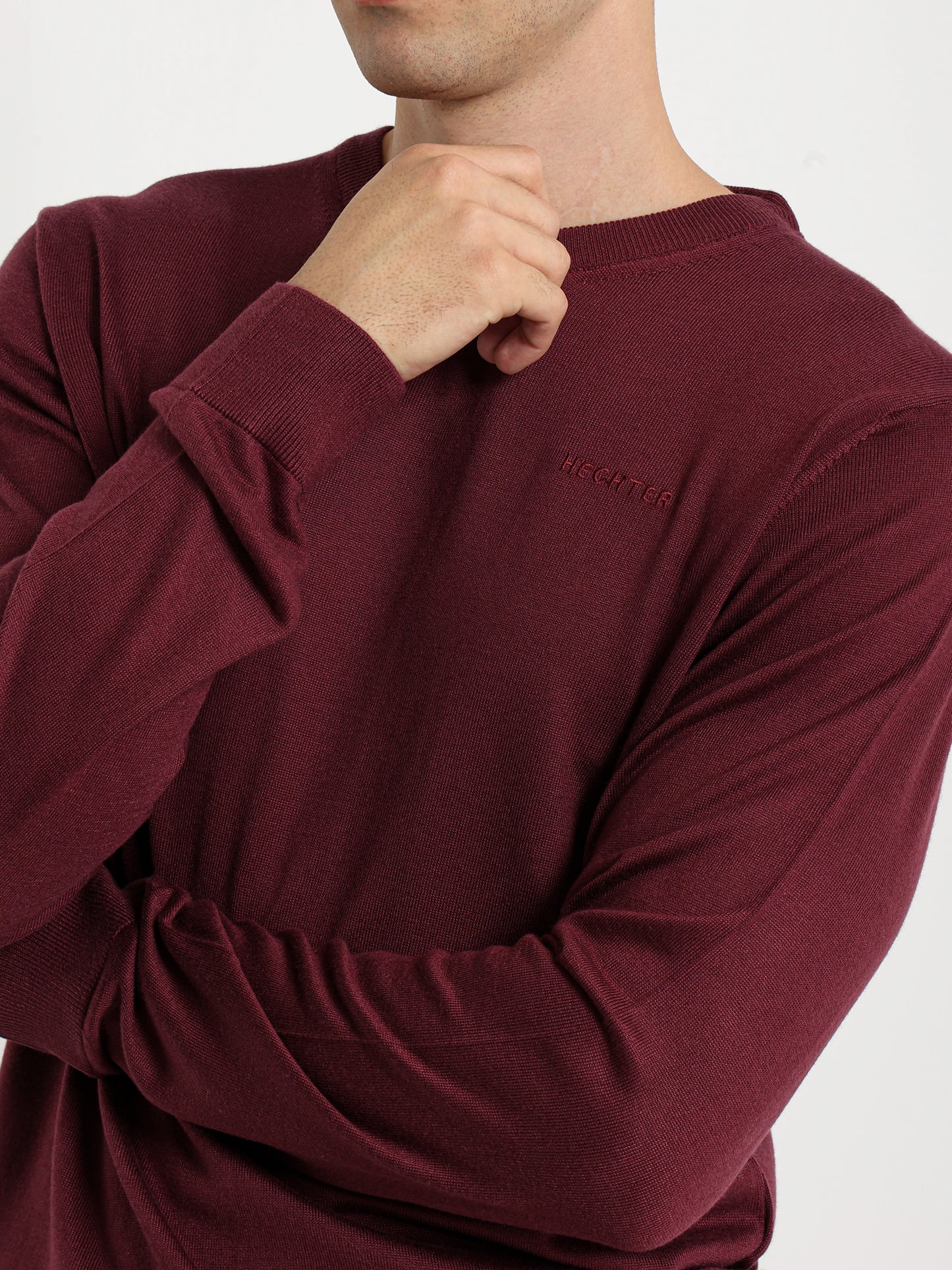 Basic Round Neck Pullover