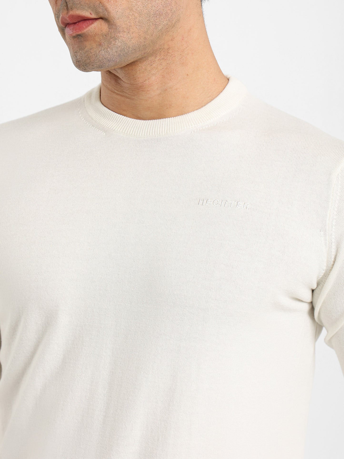 Basic Round Neck Pullover