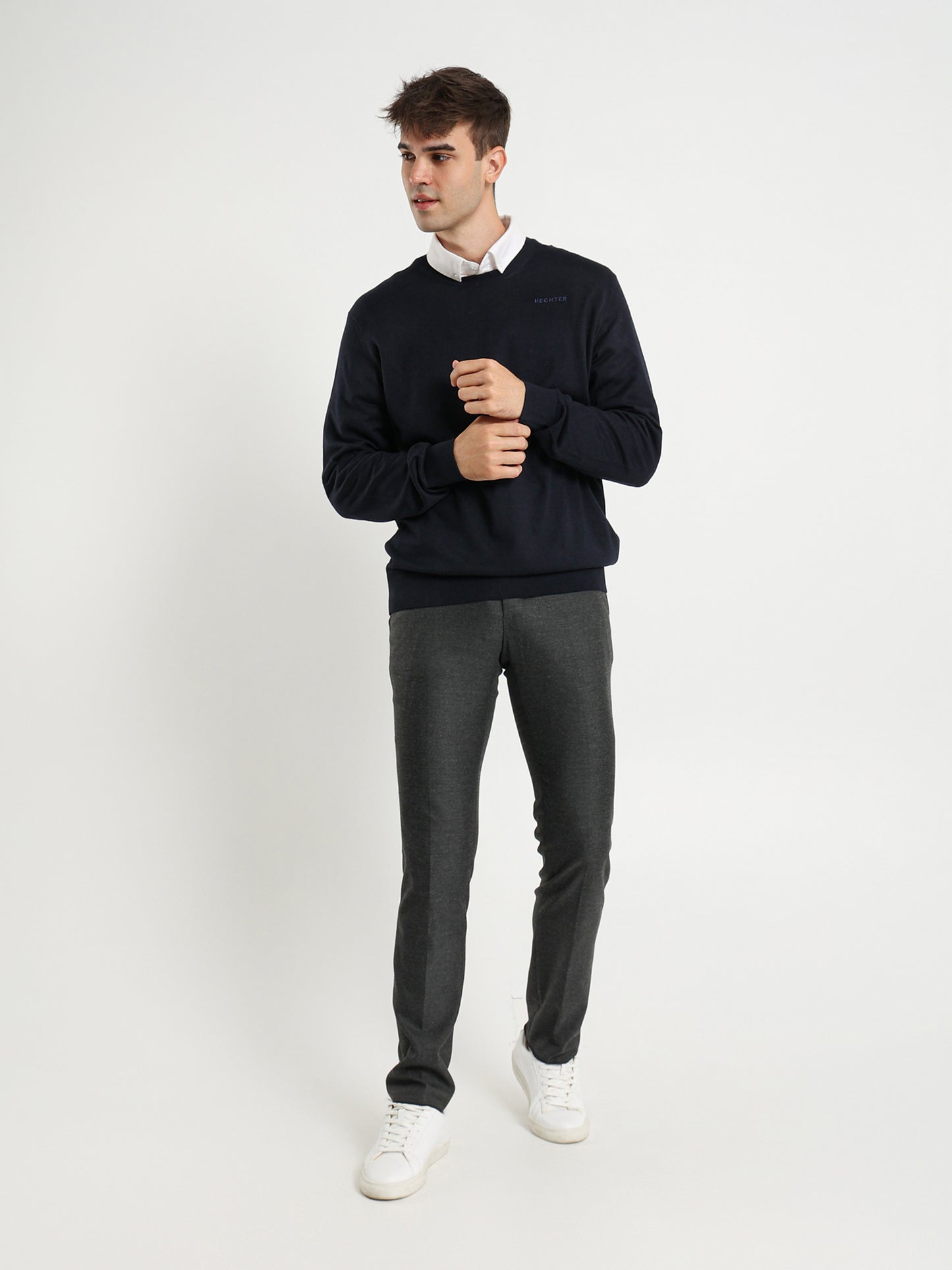 Basic Round Neck Pullover