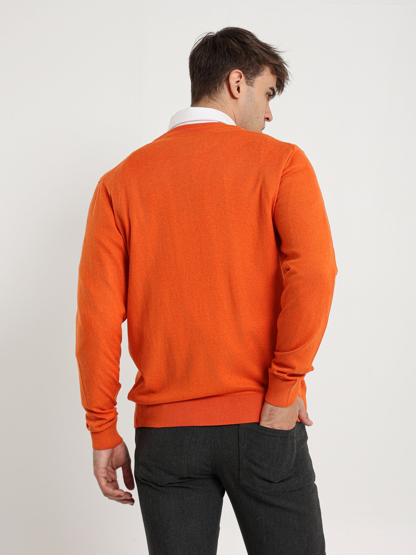Basic Round Neck Pullover