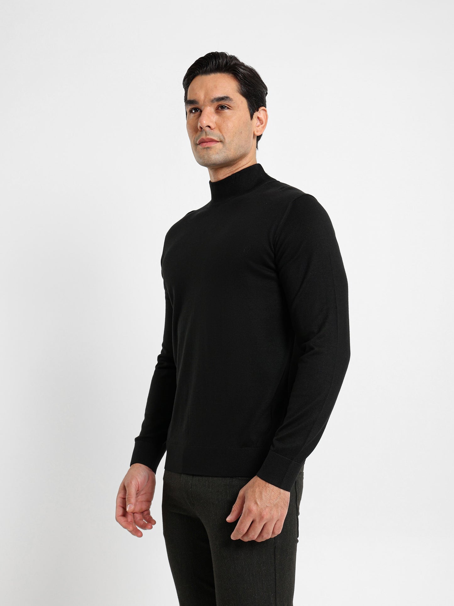 Basic Mock Neck Pullover