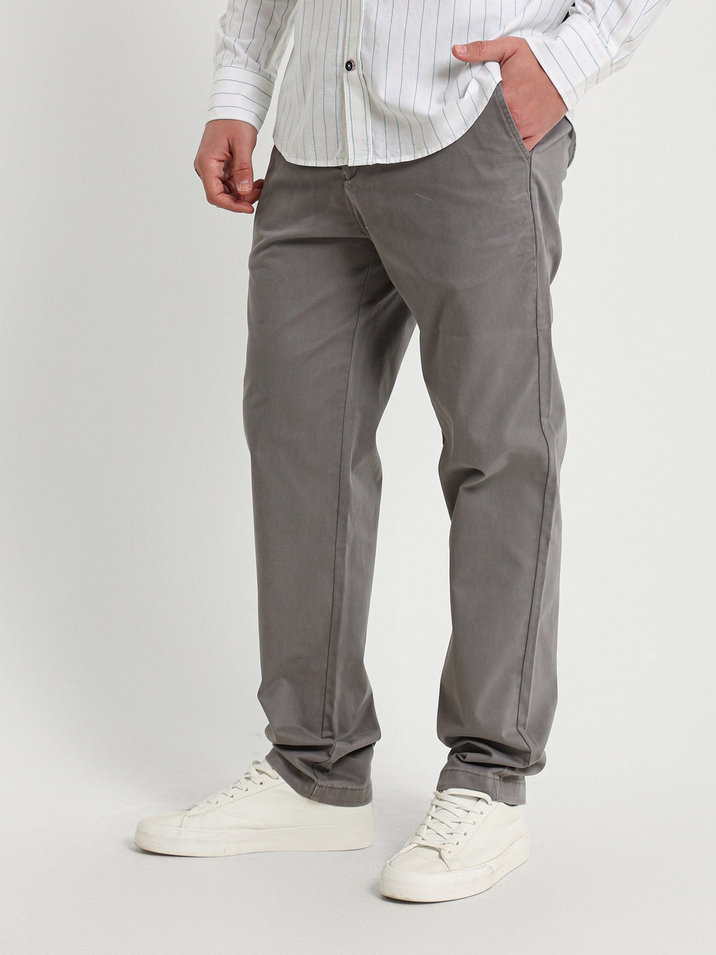 Basic Chino Pants