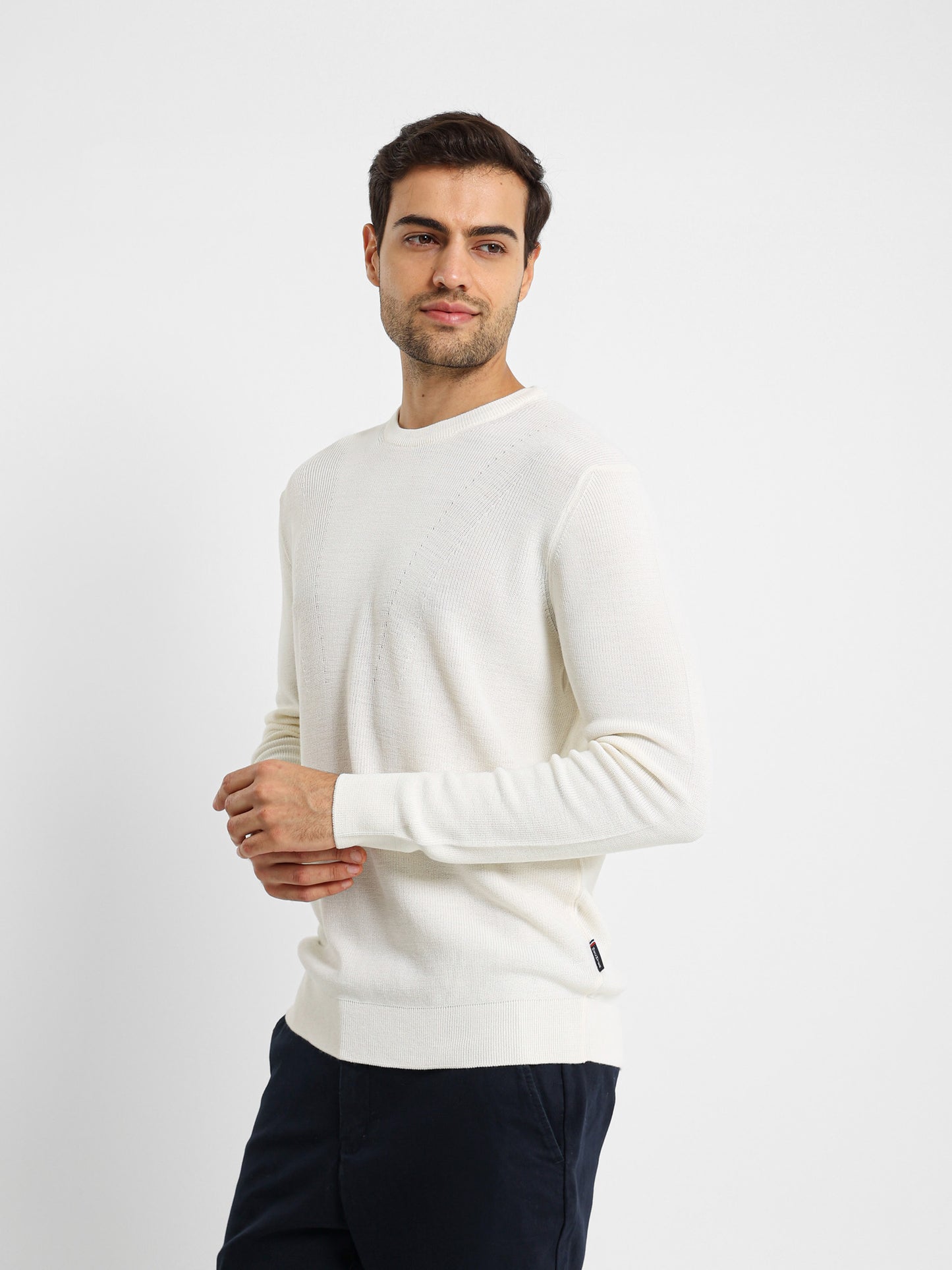 Round Neck Pullover