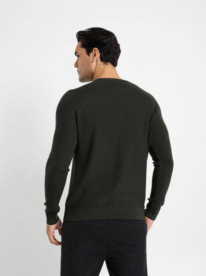 Round Neck Pullover