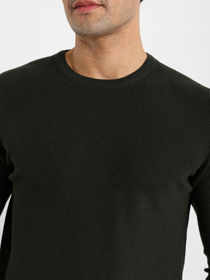 Round Neck Pullover