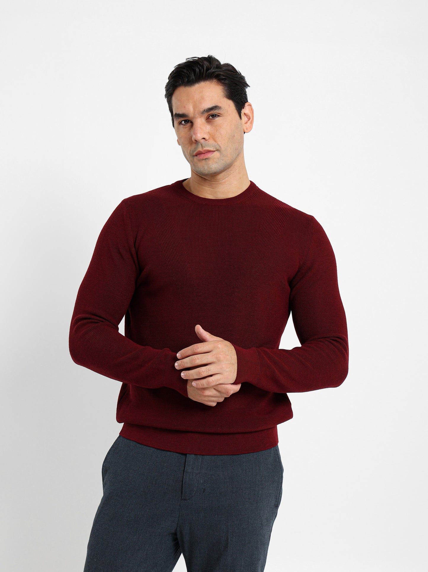 Round Neck Pullover