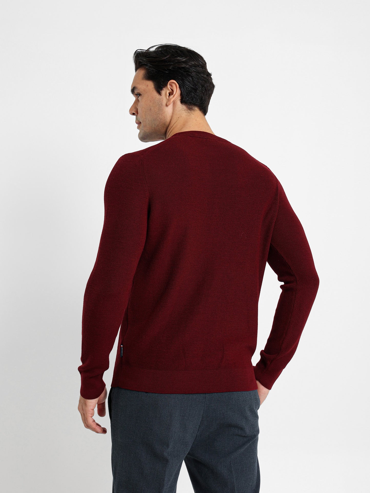 Round Neck Pullover