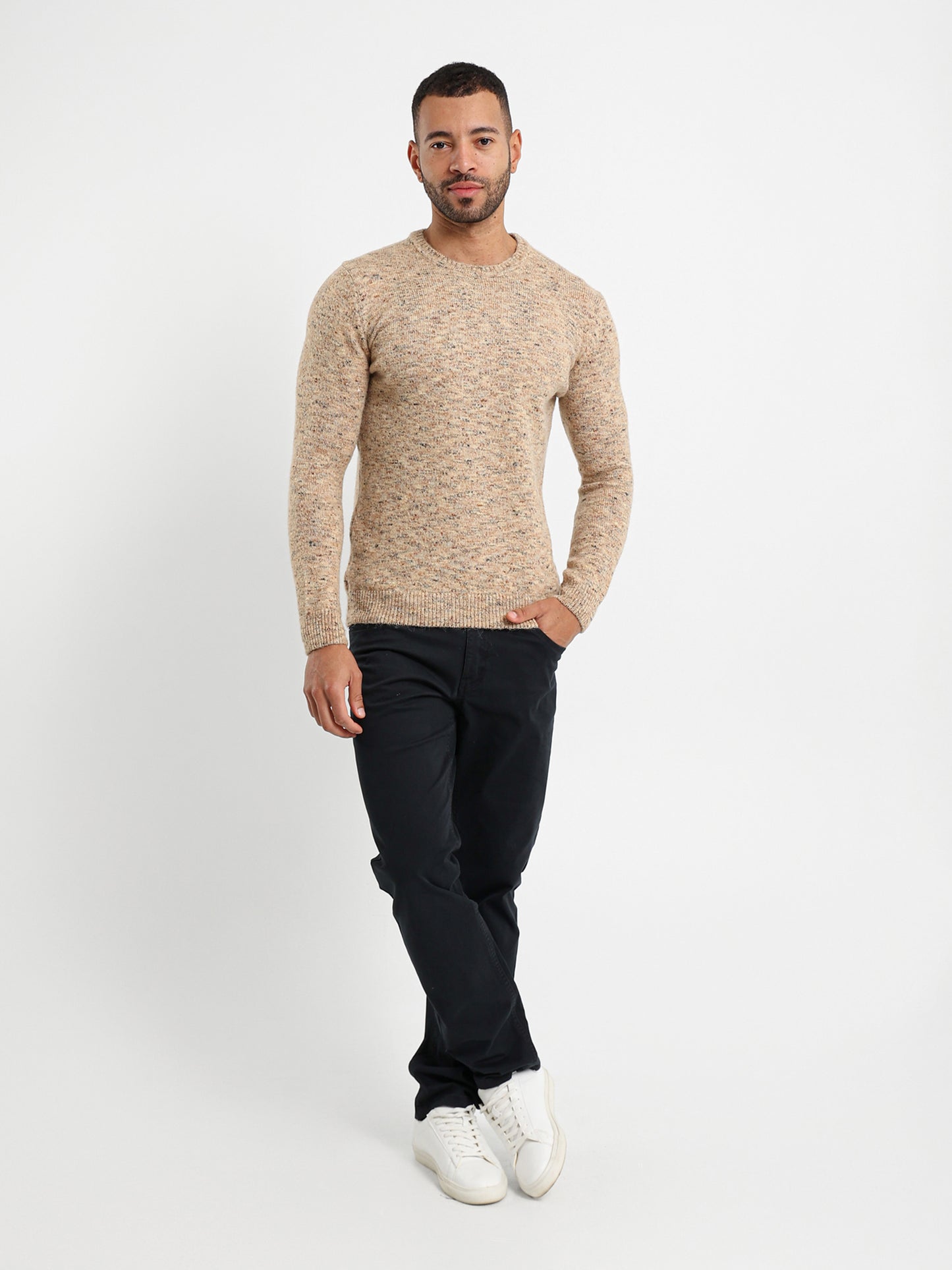 Round Neck Pullover