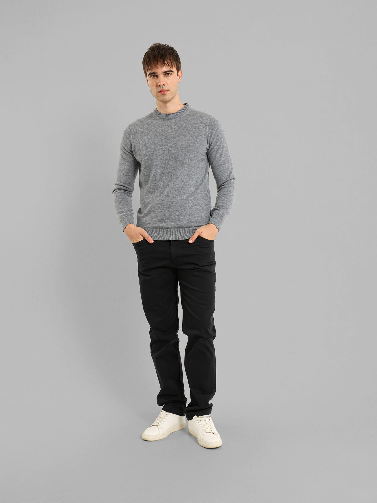 Basic Round Neck Pullover