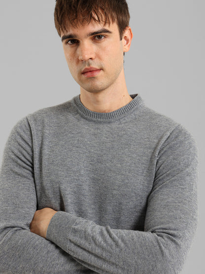 Basic Round Neck Pullover