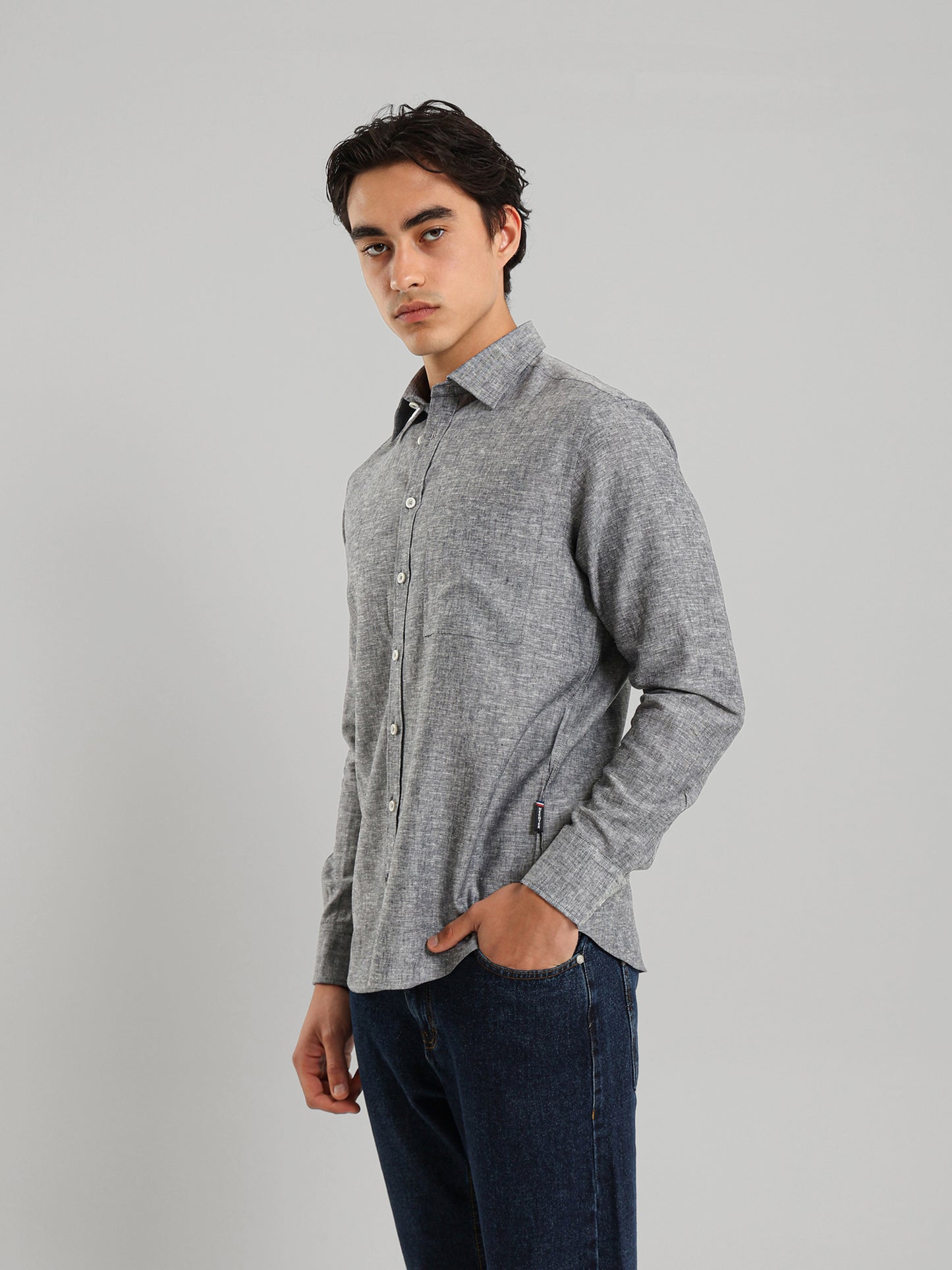 Dual Pocket Kent Collar Shirt