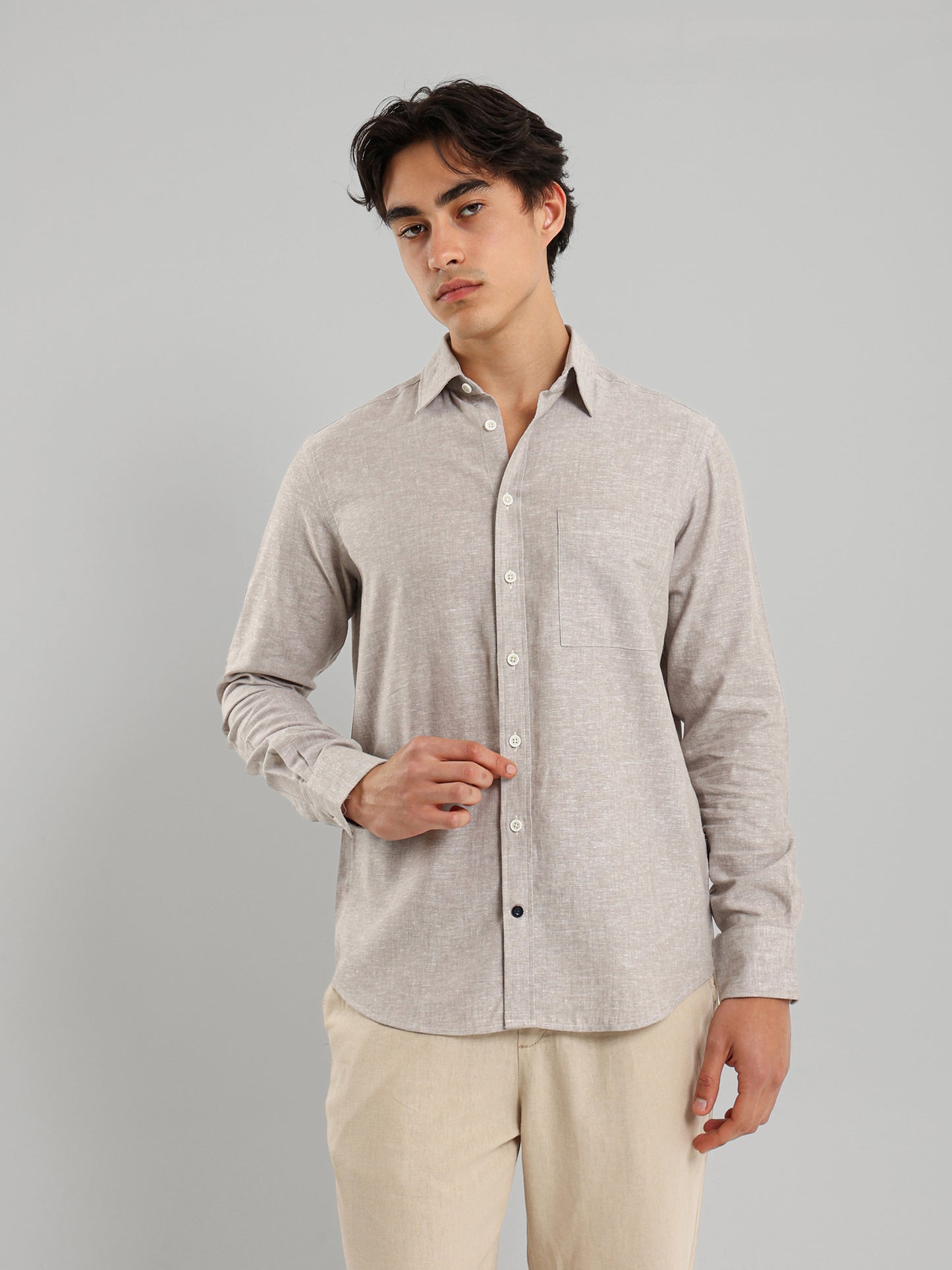 Dual Pocket Kent Collar Shirt