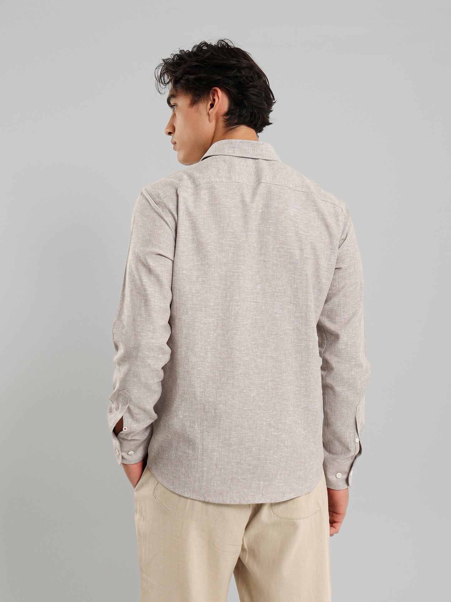 Dual Pocket Kent Collar Shirt