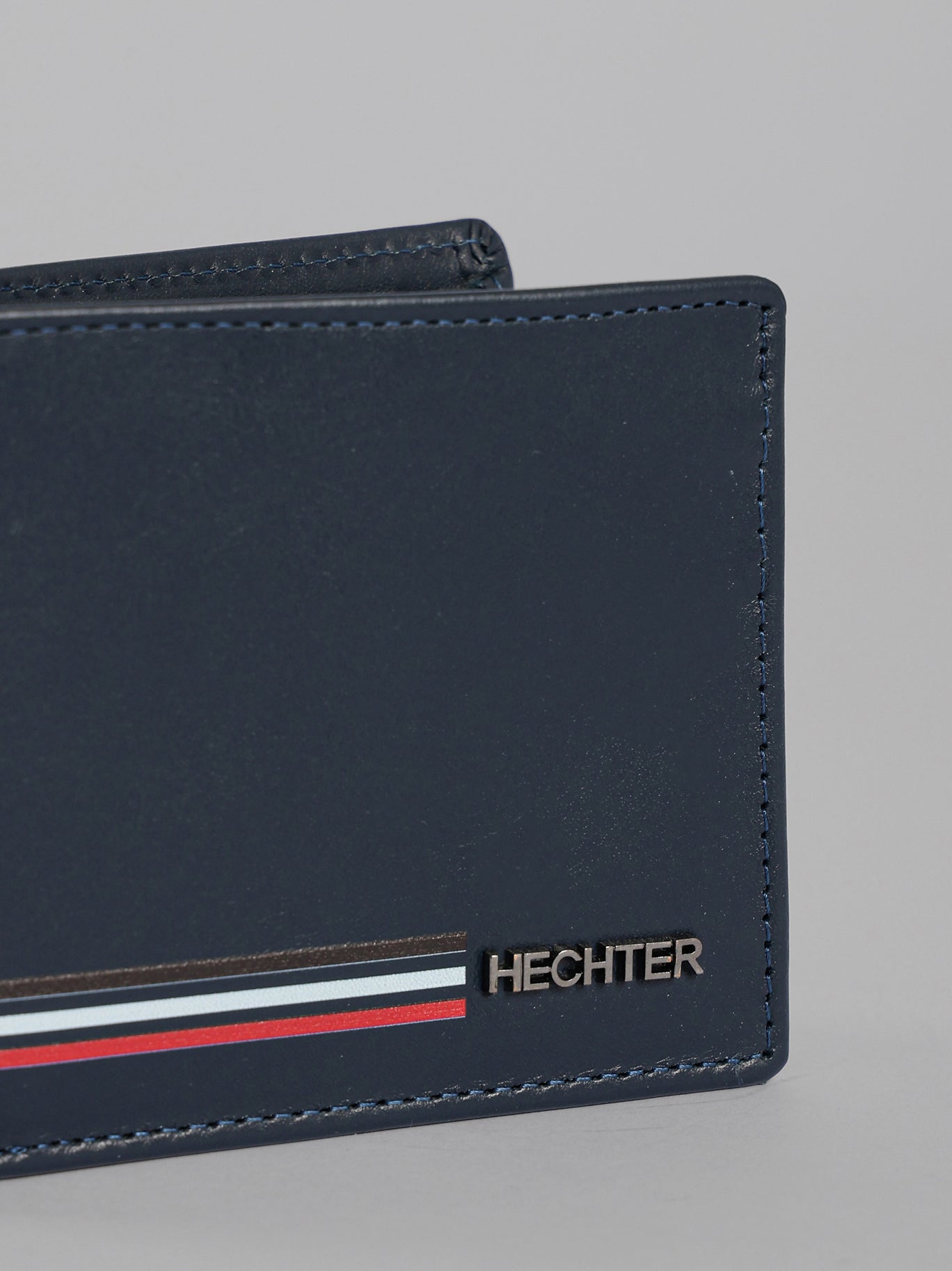 HECHTER Genuine Leather Bifold Wallet with Signature Stripe Detail