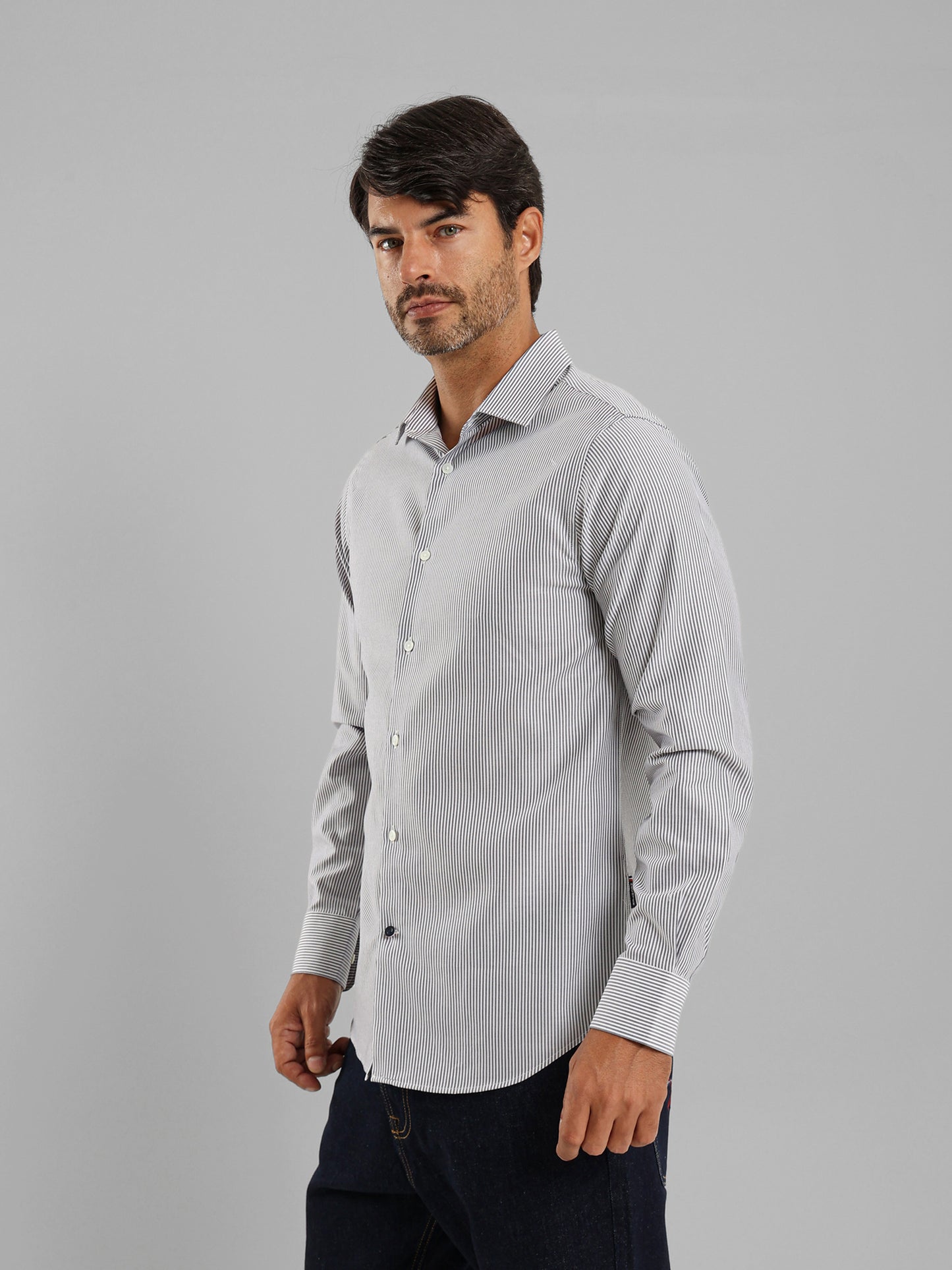 Thin Striped Long Sleeves Shirt
