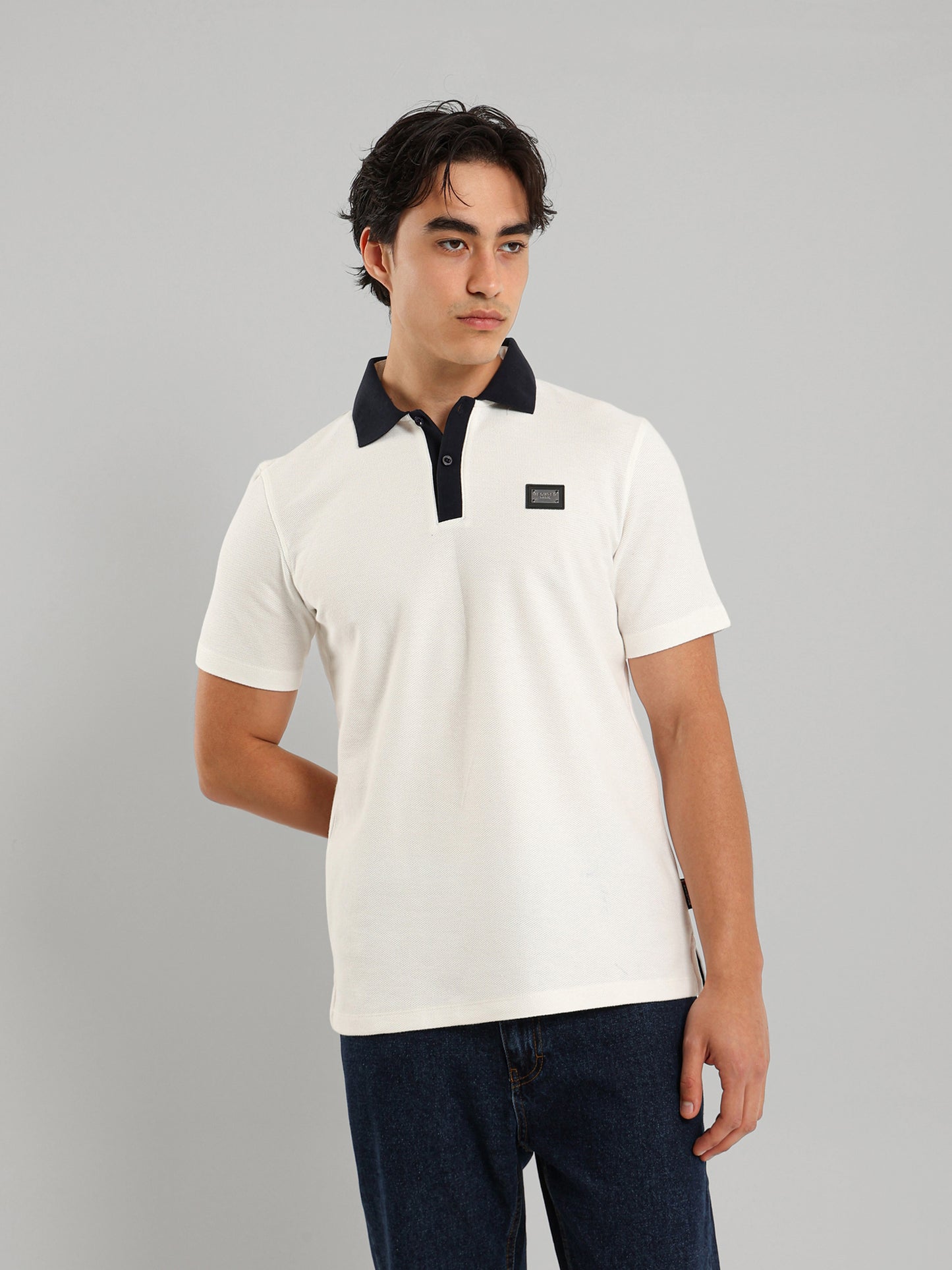 Contrast Collar Placket Polo Shirt