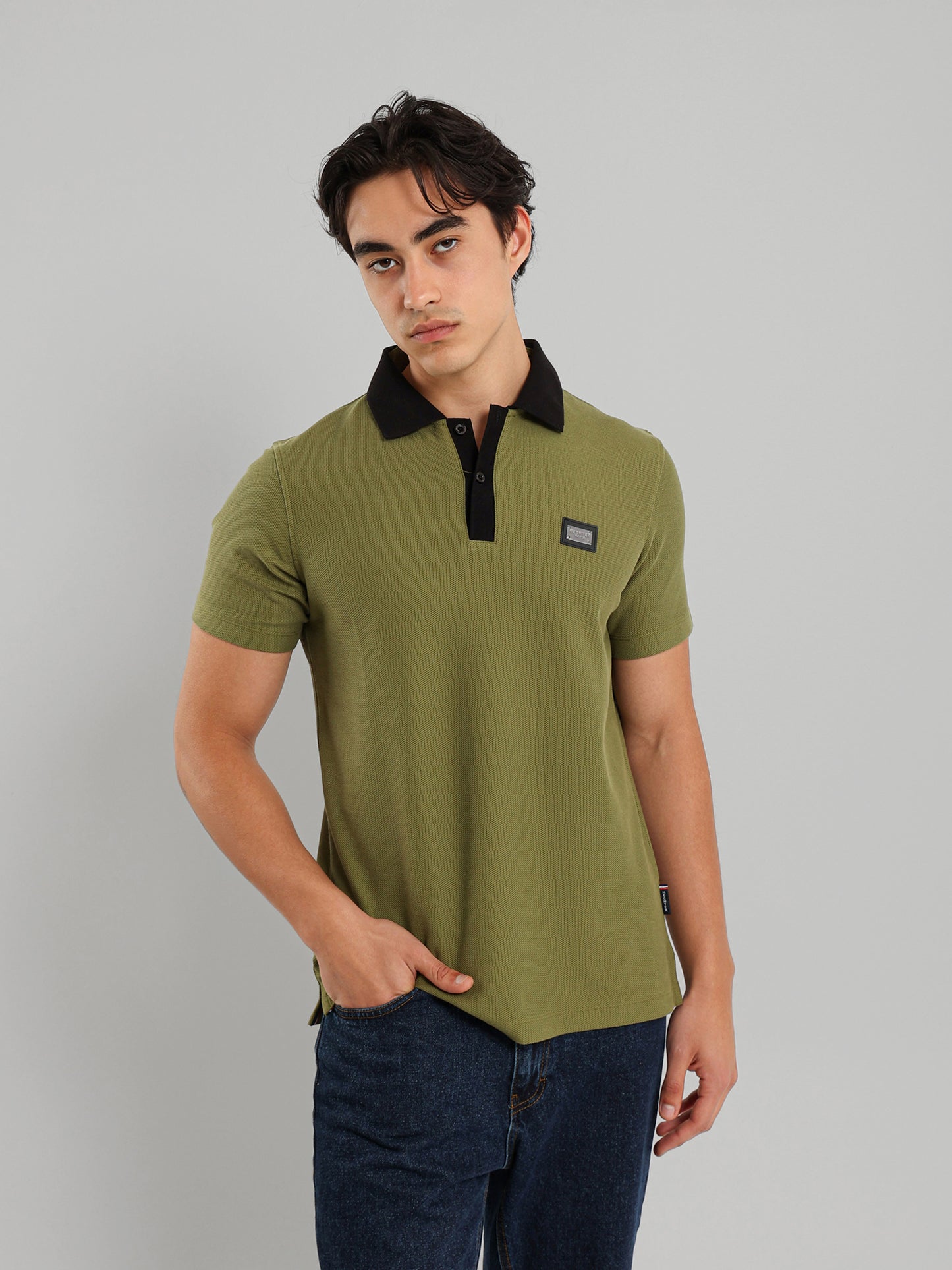 Contrast Collar Placket Polo Shirt
