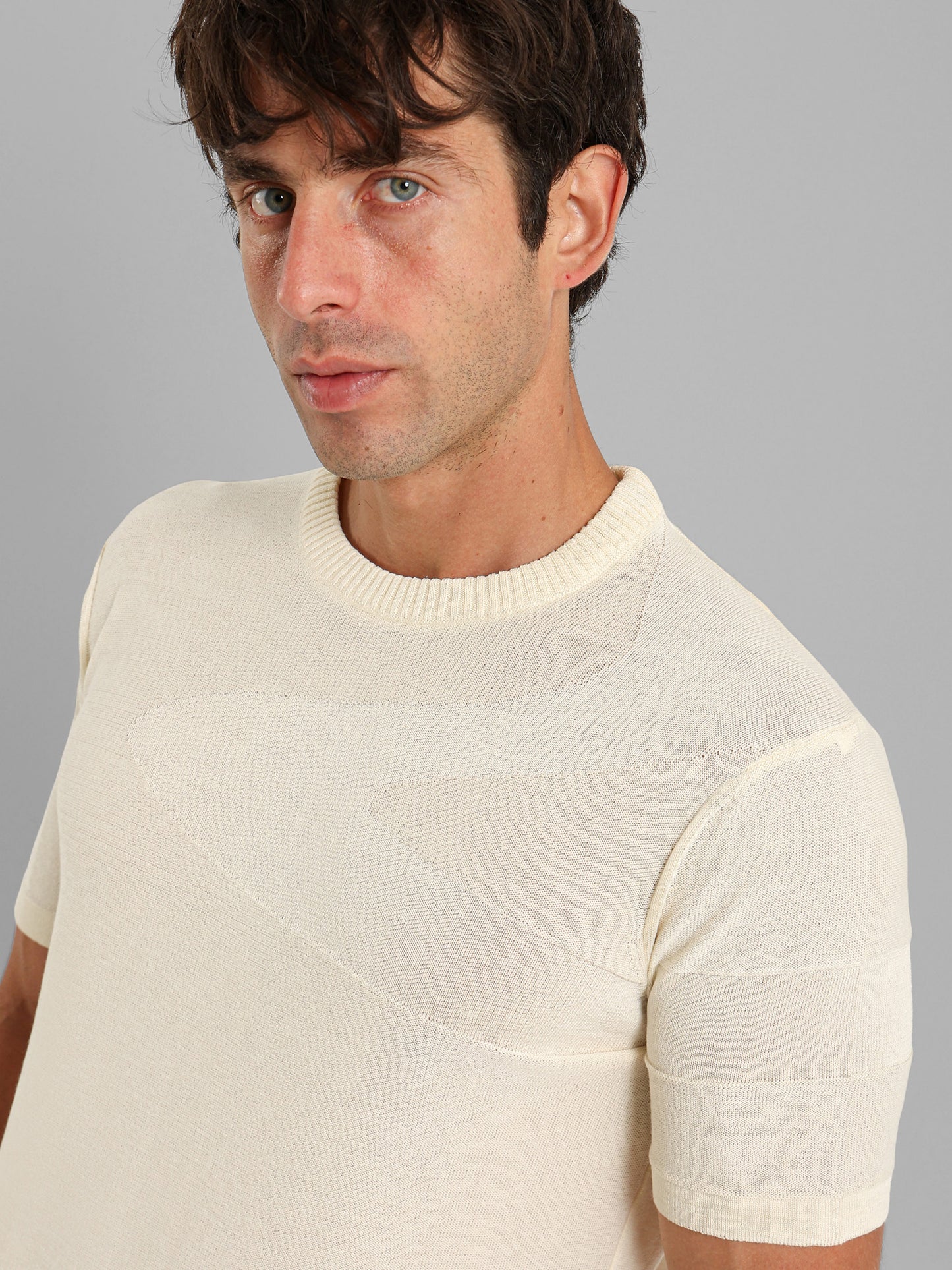 Ribbed Knit Round Neck T-Shirt