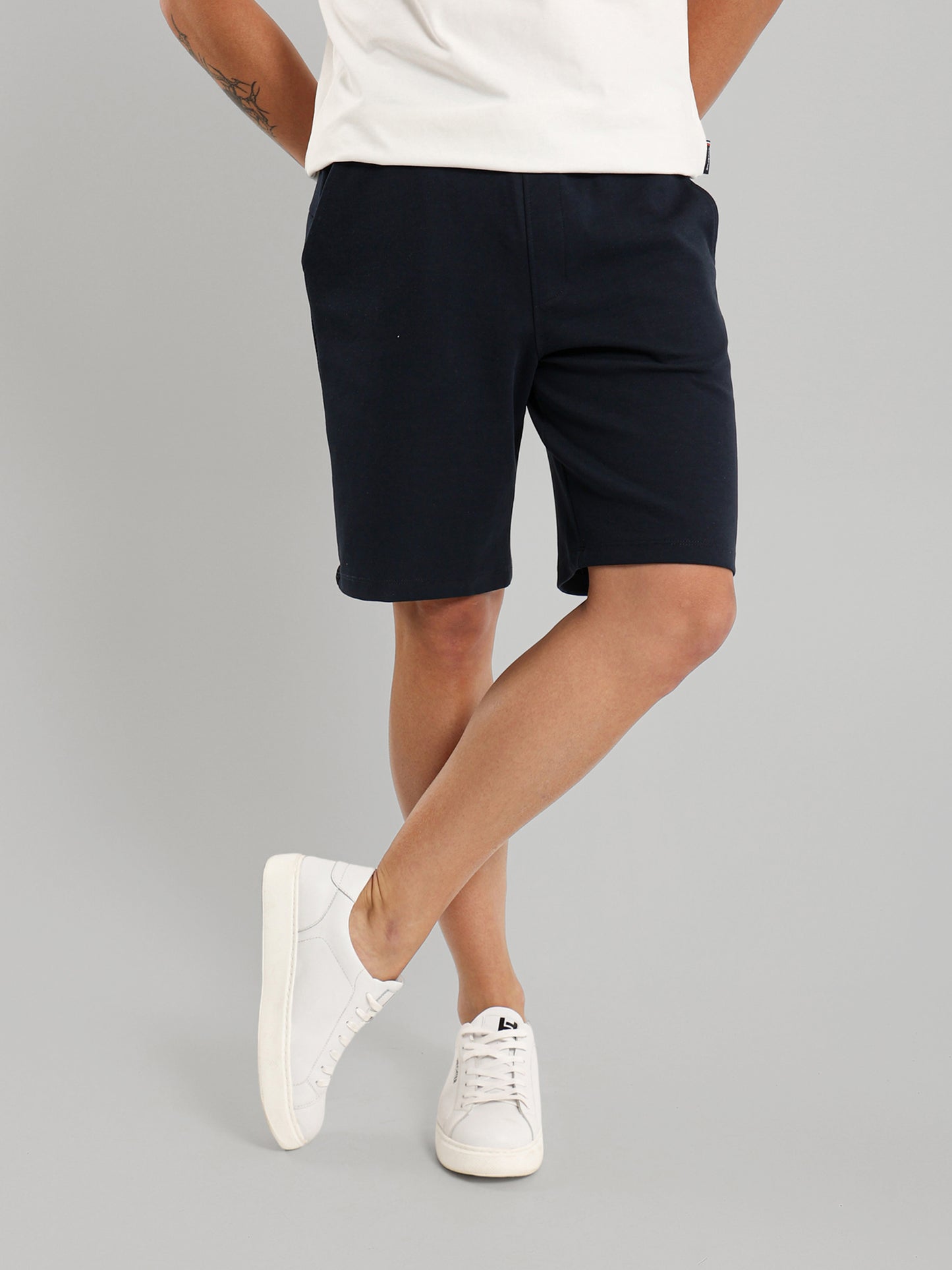Built-In Mesh Lined Casual Shorts