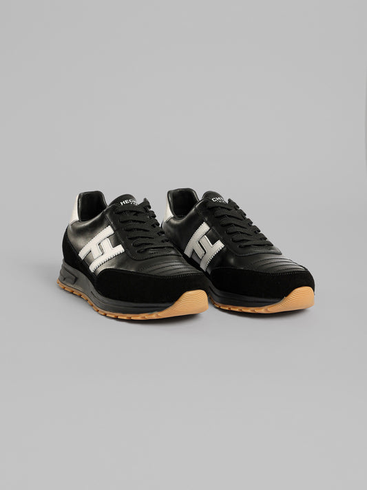Cushioned Sole Bi-tone Casual Sneakers