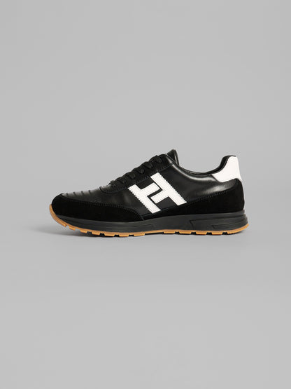 Cushioned Sole Bi-tone Casual Sneakers
