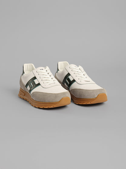 Cushioned Sole Bi-tone Casual Sneakers