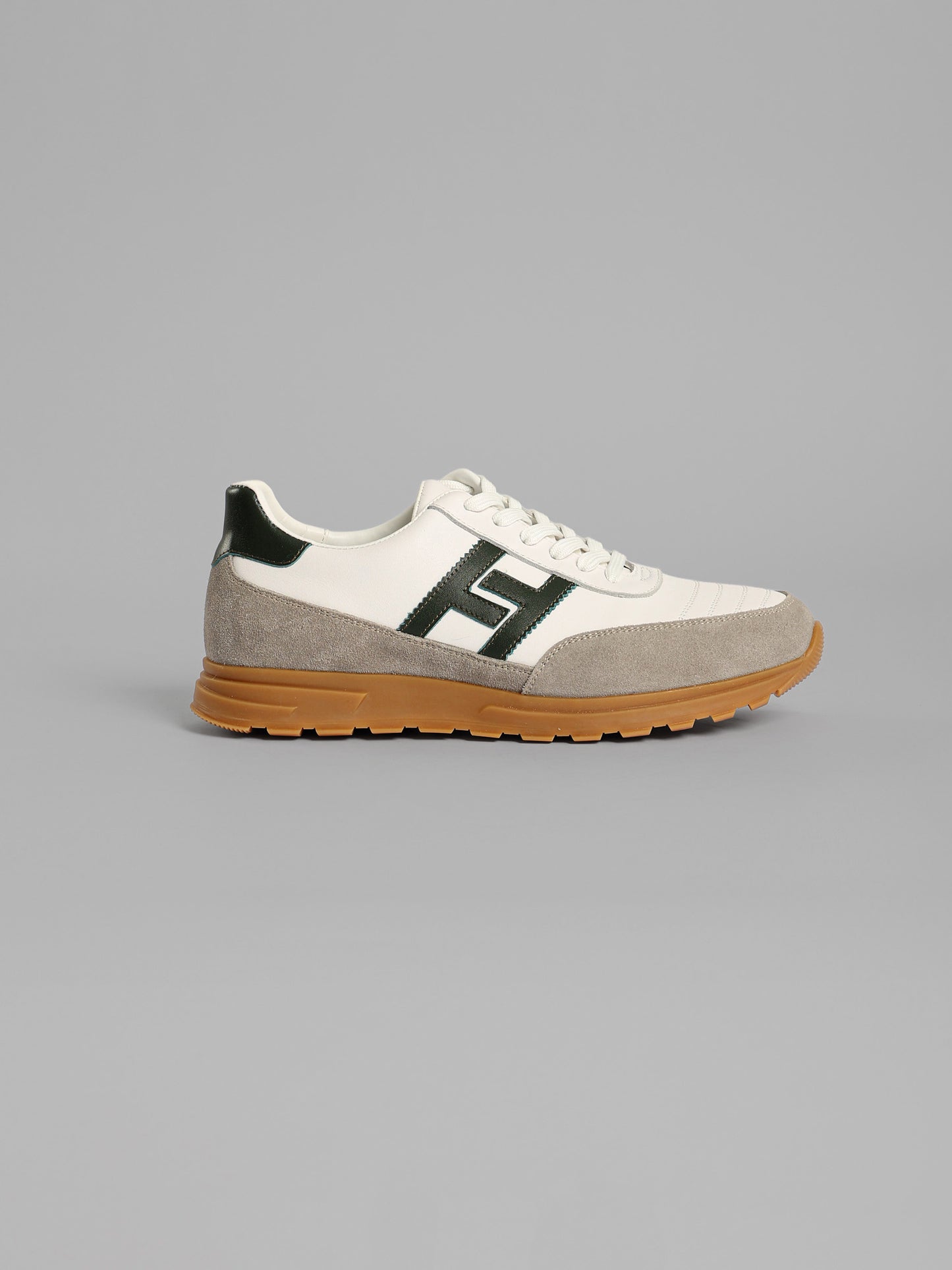 Cushioned Sole Bi-tone Casual Sneakers