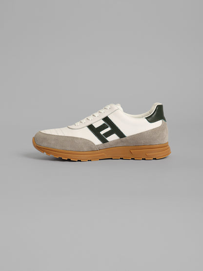 Cushioned Sole Bi-tone Casual Sneakers