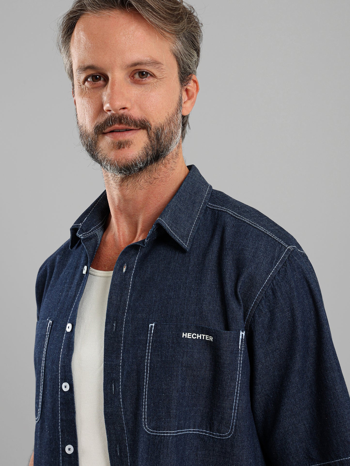 Kent Collar Short-Sleeve Denim Shirt